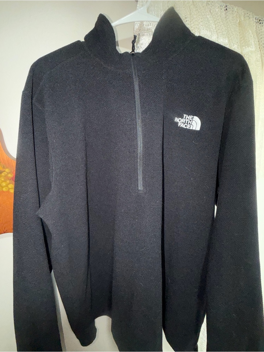 The North Face Men’s Black Quarter-Zip Fleece Pullover